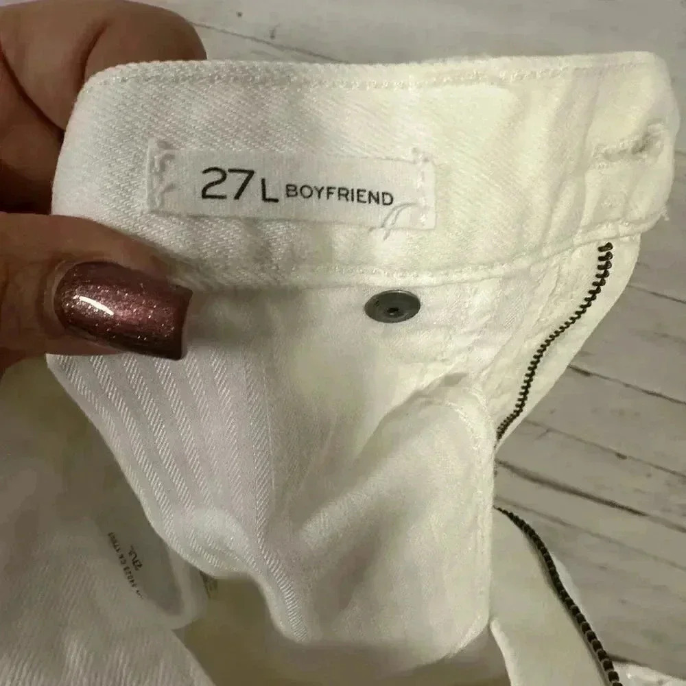 Banana Republic Distressed Boyfriend White Jeans Size 27L - Picture 5 of 6